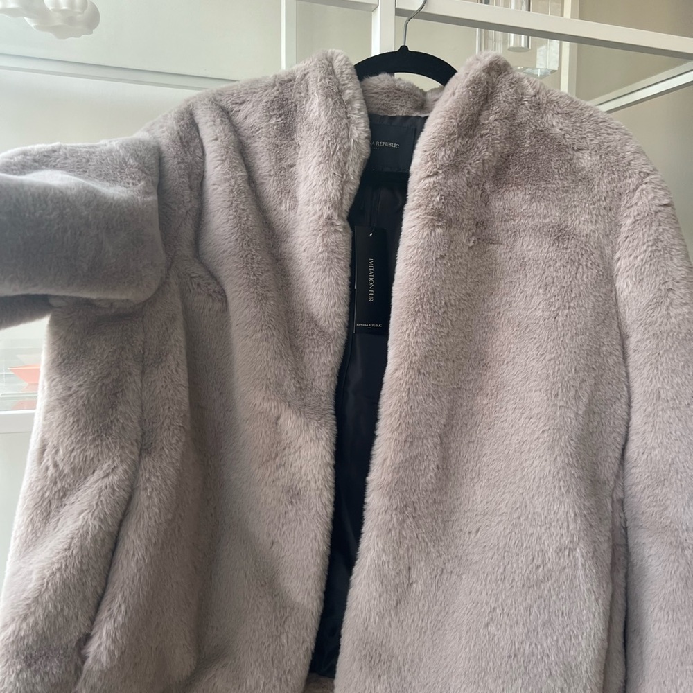 NWT Banana Republic Factory Faux Fur Taupe Jacket